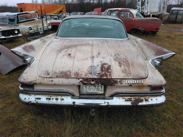 1961 Chrysler 2 DR-Hardtop
