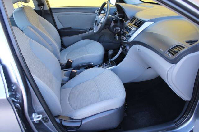 2017 Hyundai Accent