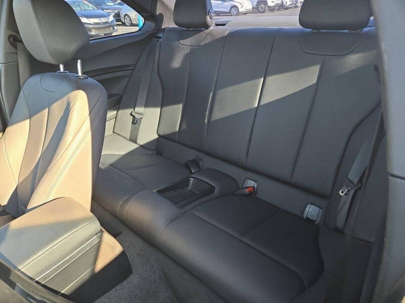 2018 BMW 2 Series 230i