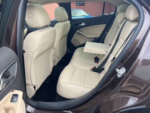 2016 Mercedes-Benz GLA GLA 250