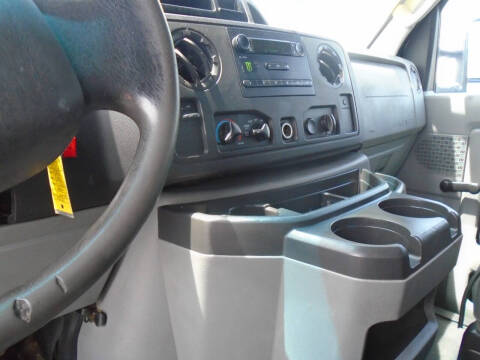 2011 Ford E-Series E-250