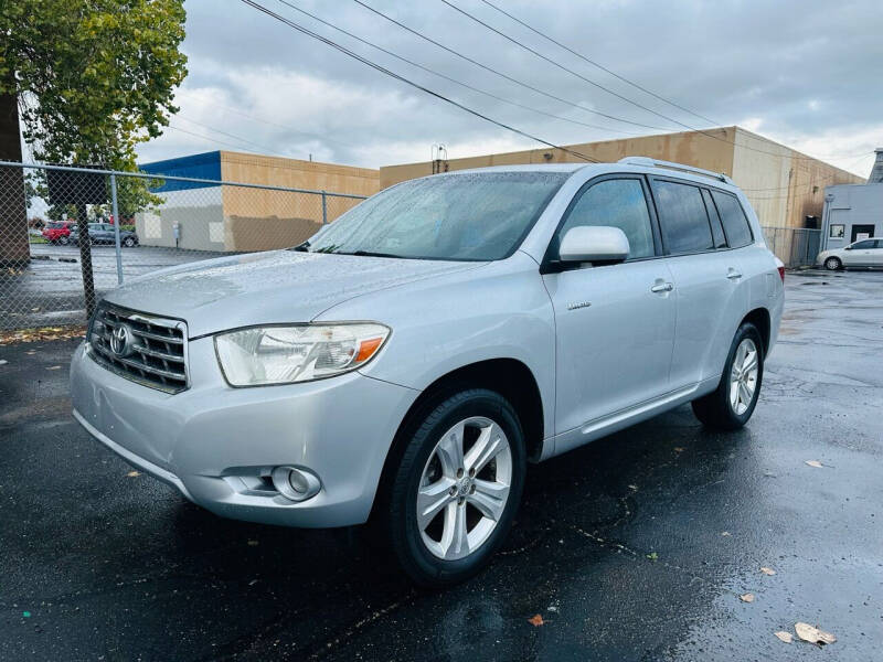 2008 Toyota Highlander for sale at Best Rate Motors in Sacramento CA