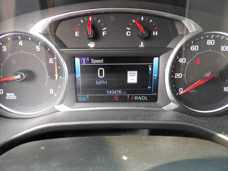 2017 GMC Acadia SLT-1