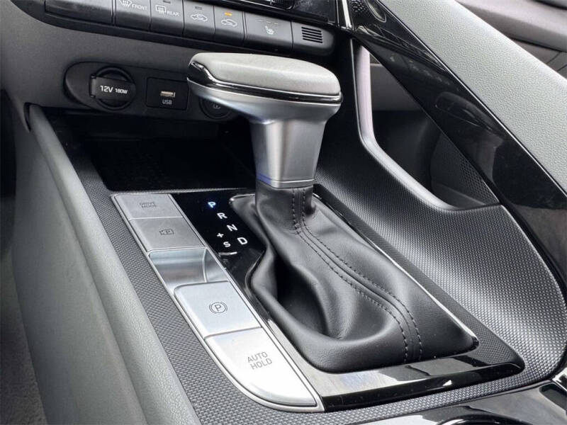 2022 Hyundai Elantra