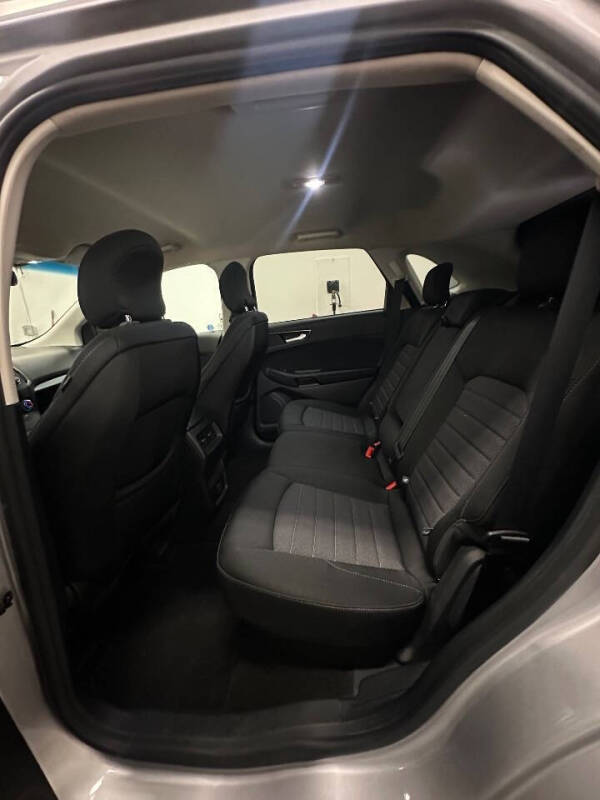 2019 Ford Edge SE
