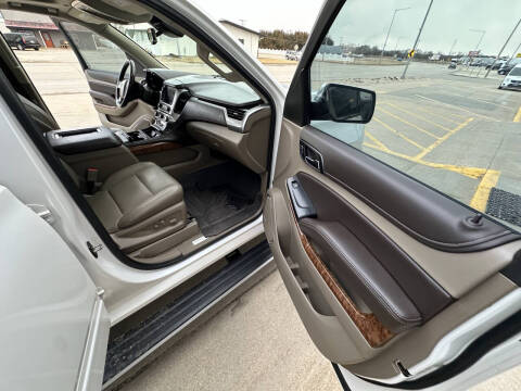 2019 Chevrolet Suburban Premier