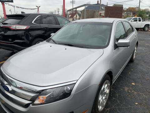 2011 Ford Fusion for sale at Luxury Motors in Detroit MI