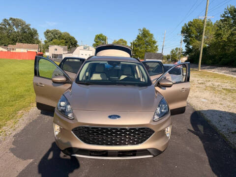2020 Ford Escape SEL