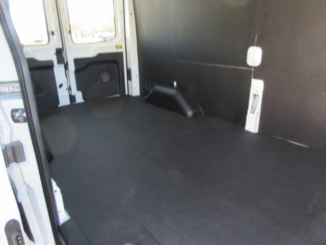 2026 Ford Transit 250