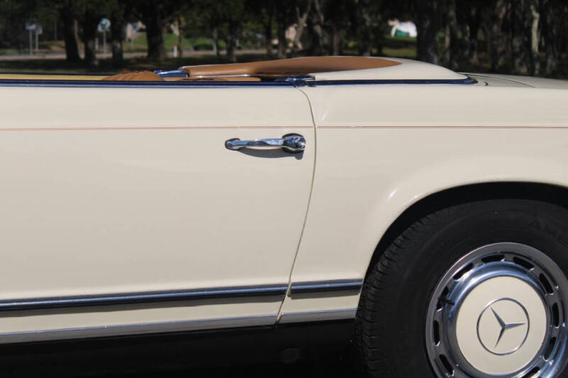 1968 Mercedes-Benz 280-Class