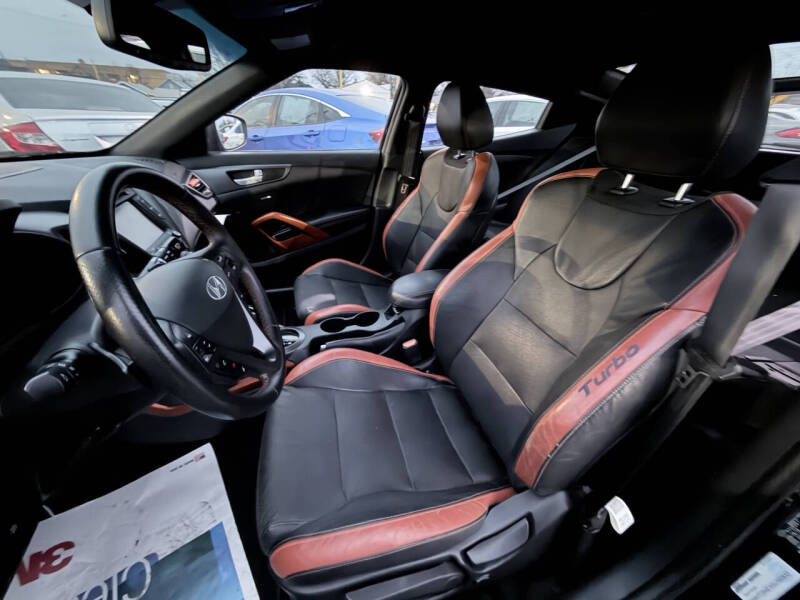 2016 Hyundai Veloster Turbo