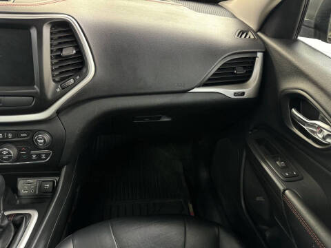 2015 Jeep Cherokee Trailhawk