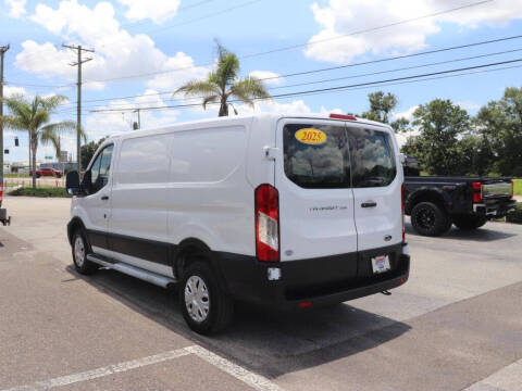 2025 Ford Transit