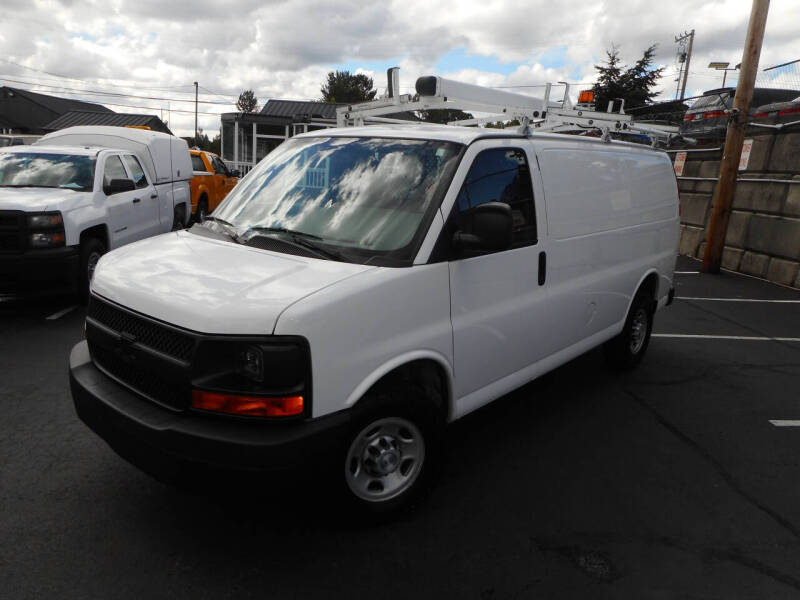 2016 Chevrolet Express 2500