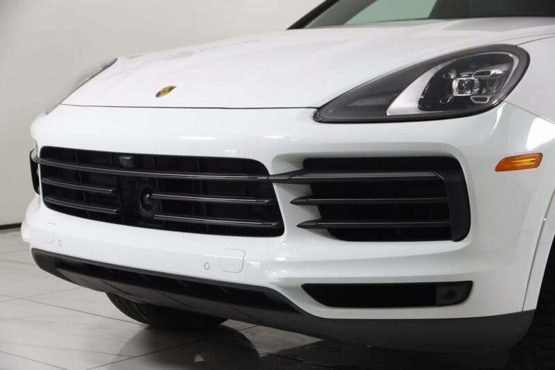 2023 Porsche Cayenne