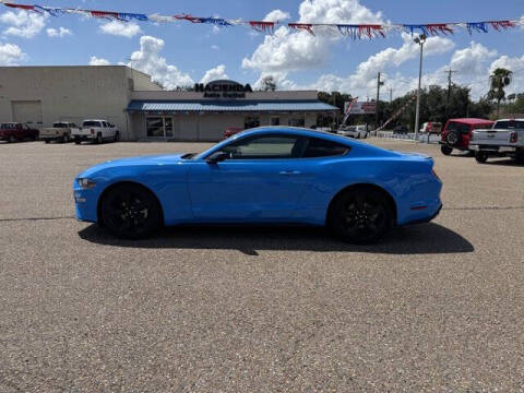 2022 Ford Mustang EcoBoost