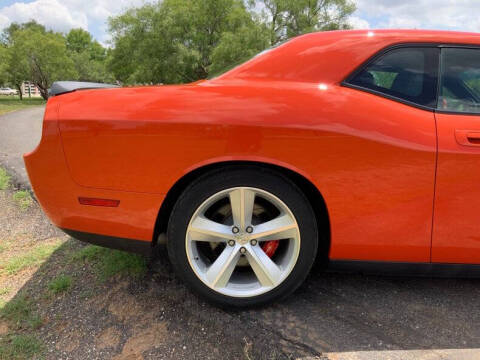 2008 Dodge Challenger SRT8
