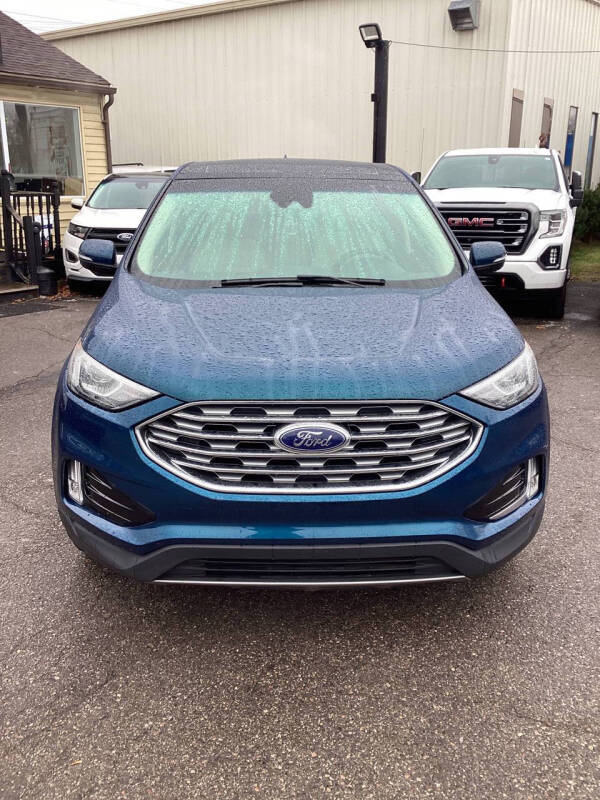 2020 Ford Edge SEL photo 3