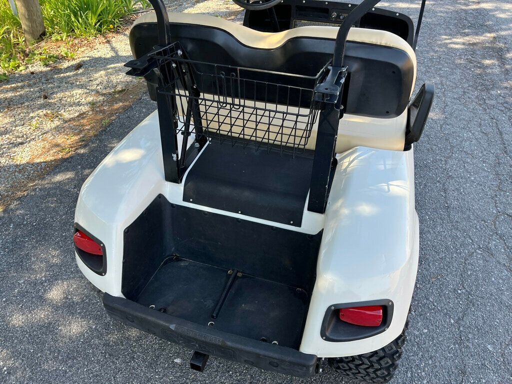 2013 E-Z-GO TXT Golf Cart 16