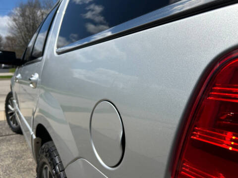 2017 Lincoln Navigator Select