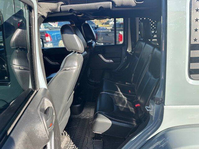 2014 Jeep Wrangler Unlimited Sahara