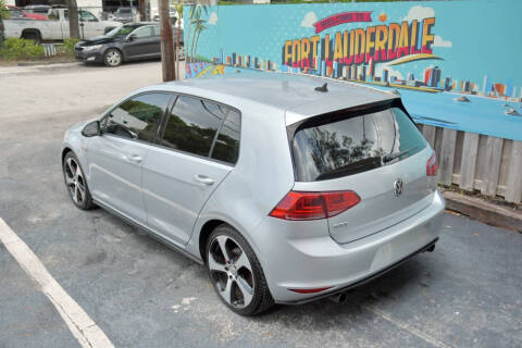 2017 Volkswagen Golf GTI S