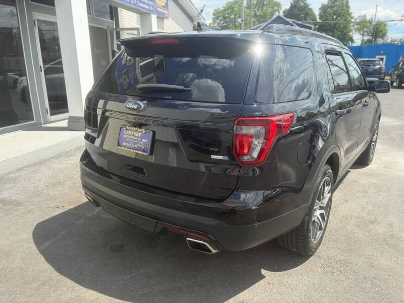 2017 Ford Explorer Sport