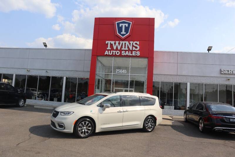2021 Chrysler Pacifica Hybrid for sale at Twins Auto Sales Inc Redford 1 in Redford MI