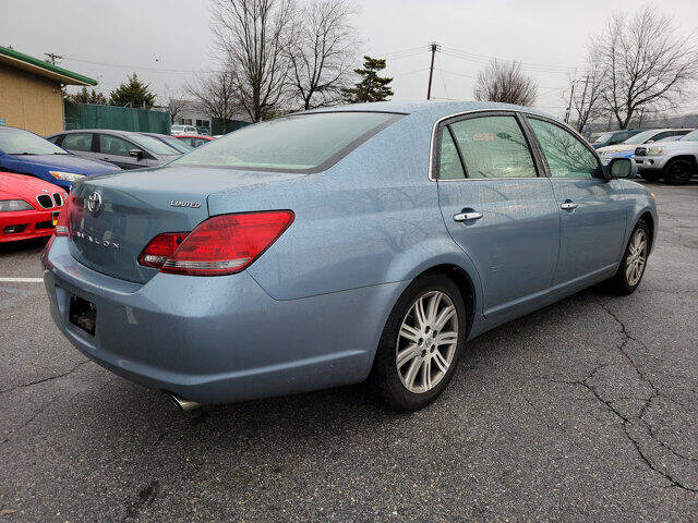 2008 Toyota Avalon
