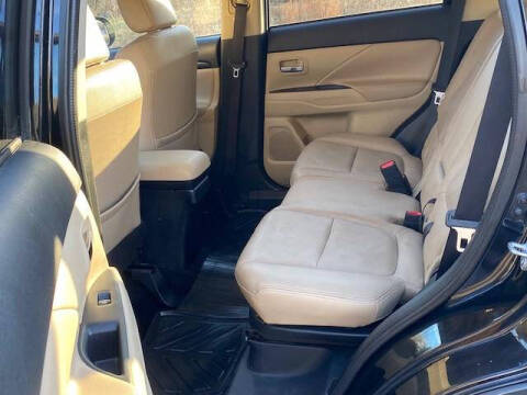 2016 Mitsubishi Outlander GT