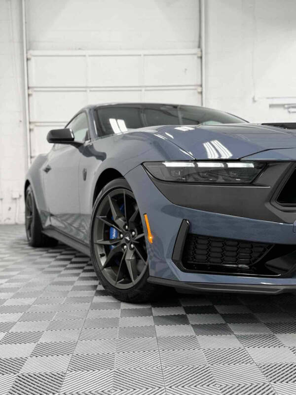 2024 Ford Mustang Dark Horse