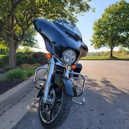 2023 Harley-Davidson Street Glide