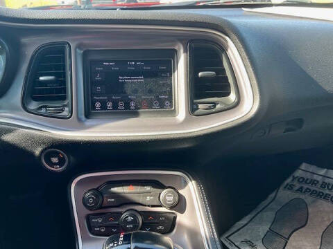 2019 Dodge Challenger SXT