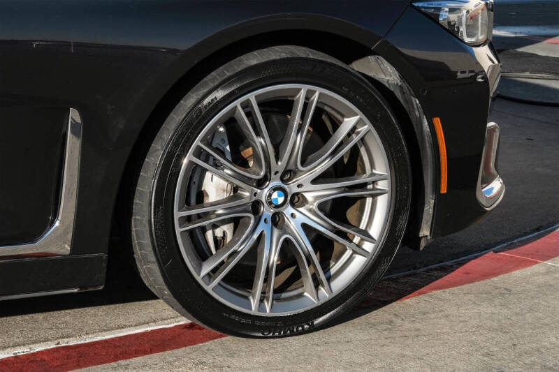 2021 BMW 7 Series 750i xDrive