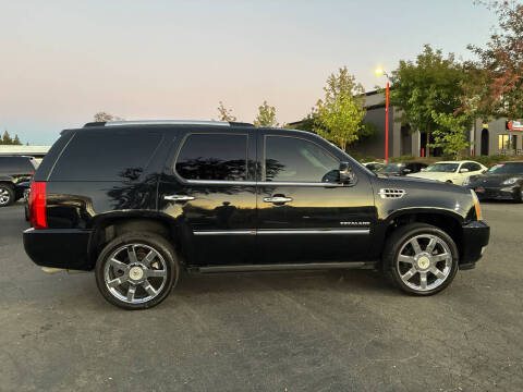 2010 Cadillac Escalade Premium