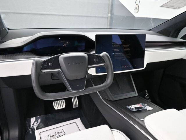 2022 Tesla Model X Plaid