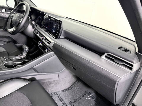 2022 Kia K5