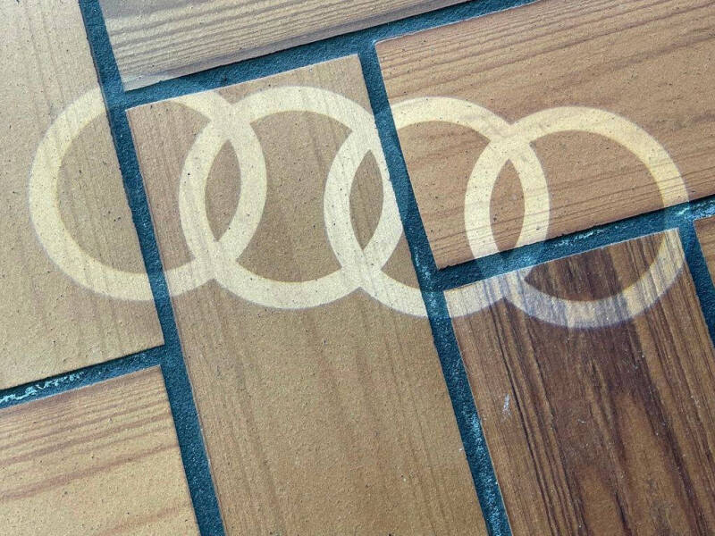 2024 Audi Q8 e-tron quattro Premium Plus