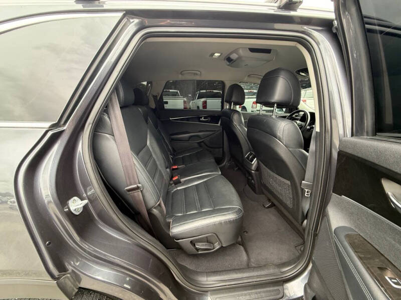 2017 Kia Sorento EX V6