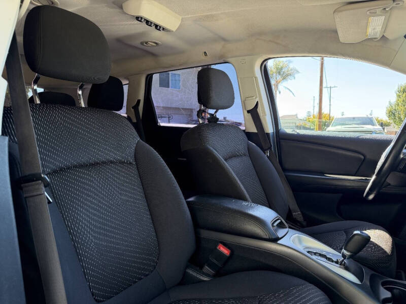 2015 Dodge Journey American Value Package