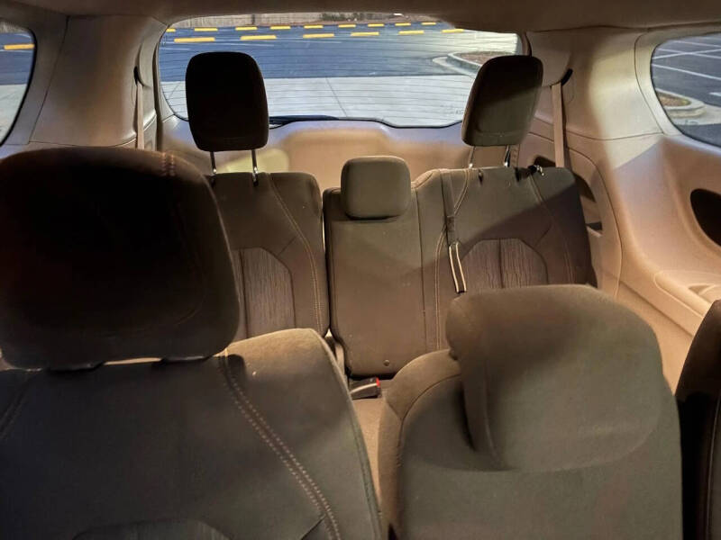 2017 Chrysler Pacifica Touring