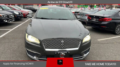 2017 Lincoln MKZ Premiere