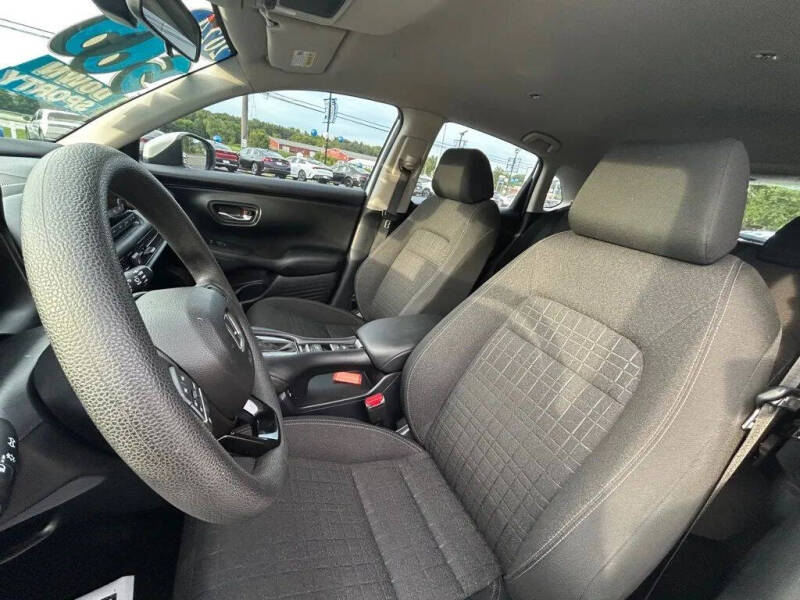 2024 Honda HR-V LX