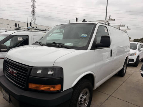 2023 GMC Savana 2500