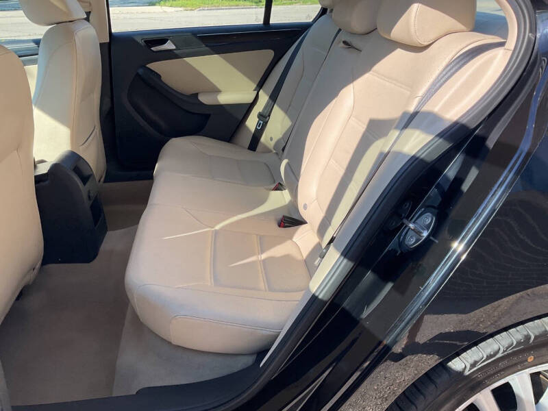 2016 Volkswagen Jetta 1.8T SEL