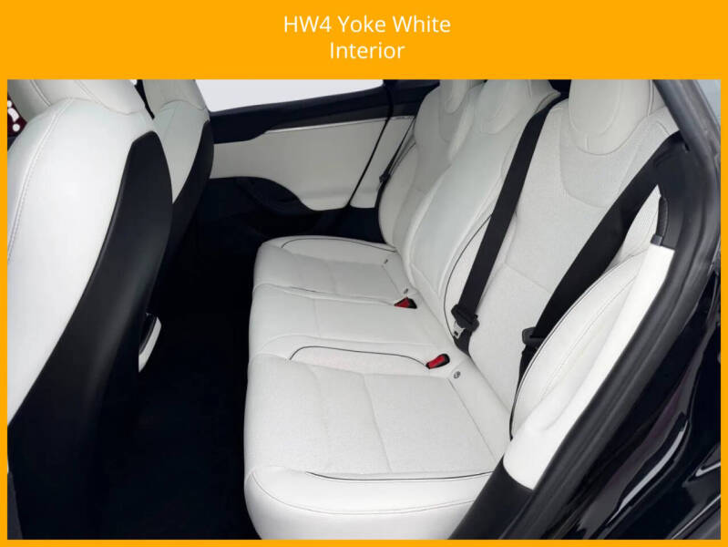 2023 Tesla Model S Plaid