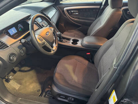 2019 Ford Taurus SEL