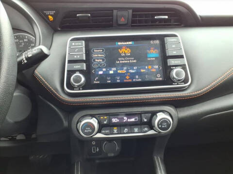 2019 Nissan Kicks SR