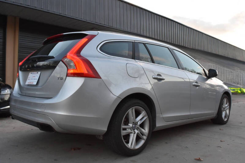 2015 Volvo V60 T5 Drive-E Premier