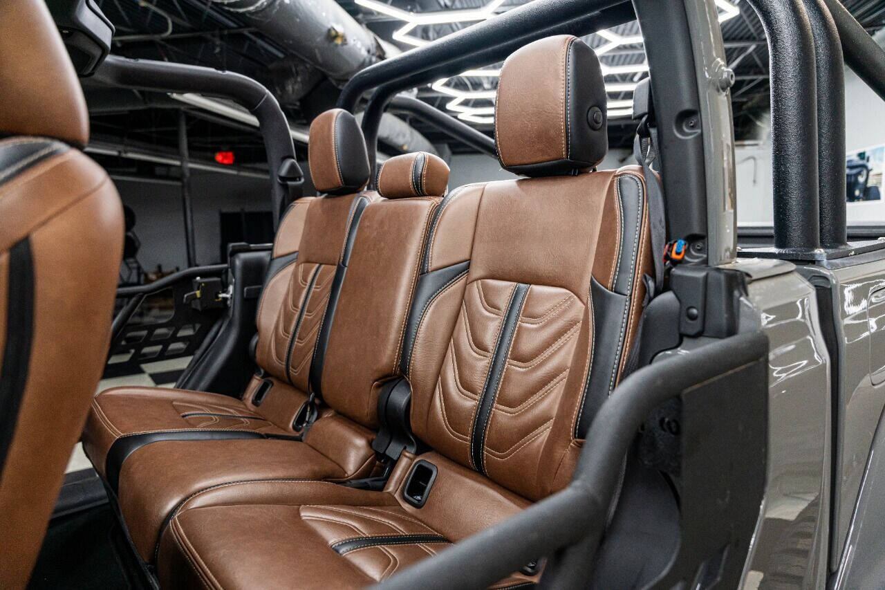 2021 JEEP Gladiator Pickup - $56,999